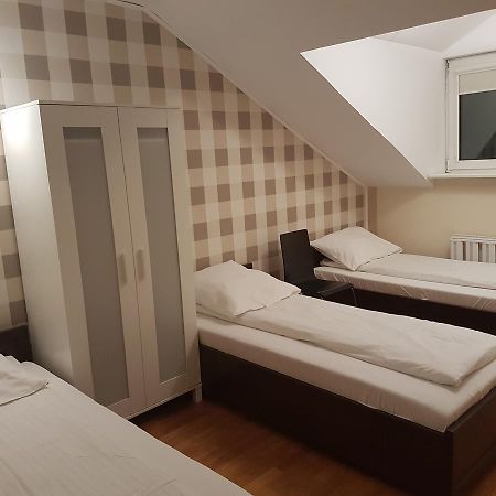 Duszka Hostel Warszawa Exteriör bild