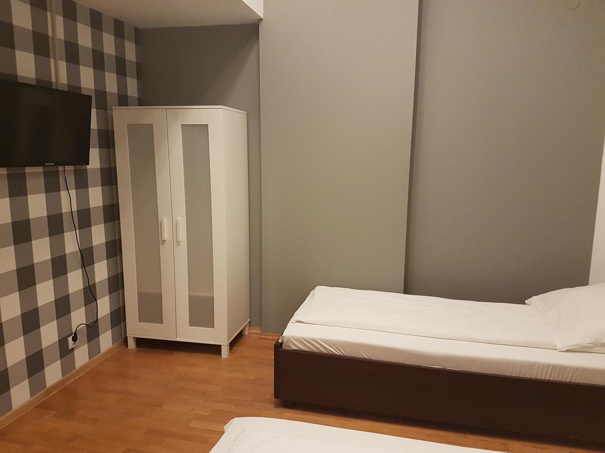 Duszka Hostel Warszawa Exteriör bild